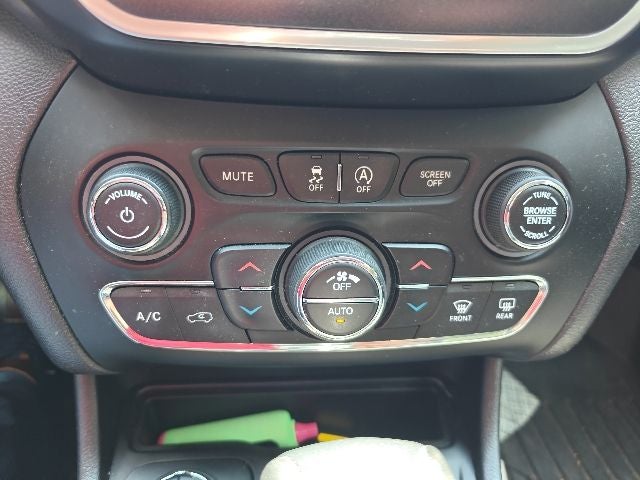 2019 Jeep Cherokee Trailhawk