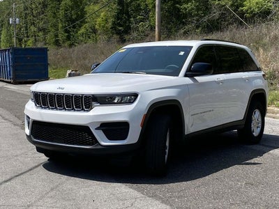 2023 Jeep Grand Cherokee Laredo