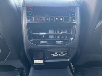 2024 Jeep Grand Cherokee Summit