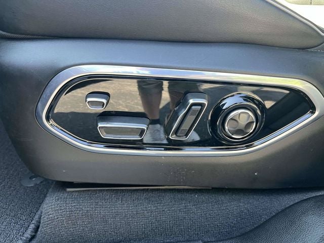 2024 Jeep Grand Cherokee Summit