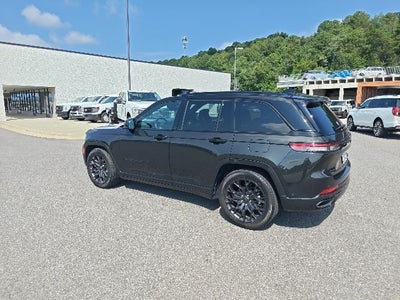 2024 Jeep Grand Cherokee Summit