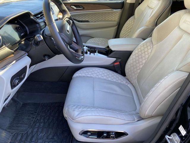 2021 Jeep Grand Cherokee L Summit