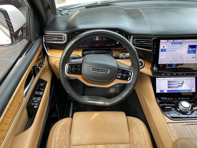 2022 Jeep Grand Wagoneer Series III