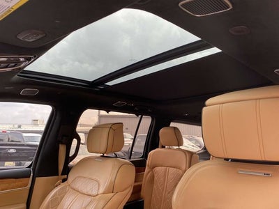 2022 Jeep Grand Wagoneer Series III