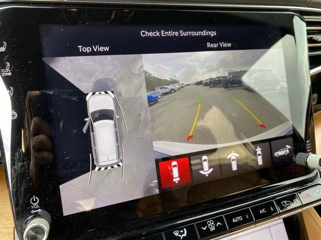 2022 Jeep Grand Wagoneer Series III