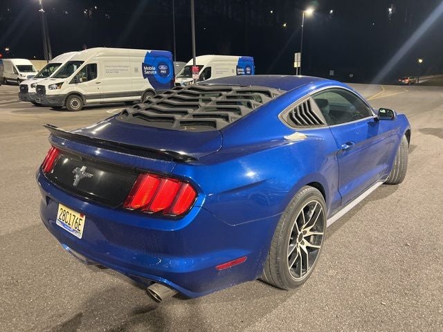 2017 Ford Mustang V6