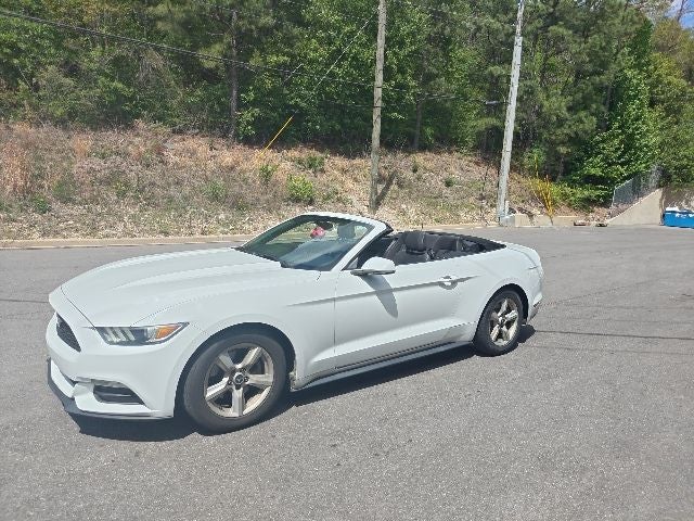 2015 Ford Mustang V6