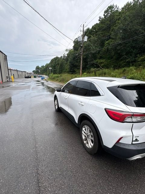 2021 Ford Escape Hybrid SE