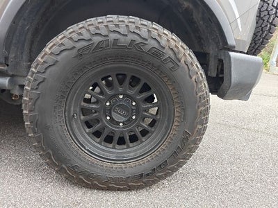 2022 Ford Bronco Base