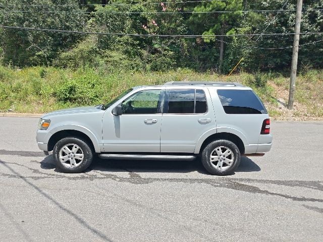 2010 Ford Explorer XLT