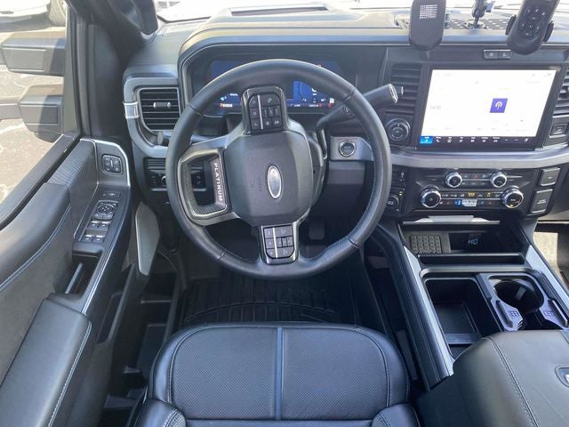 2025 Ford F-250SD Platinum