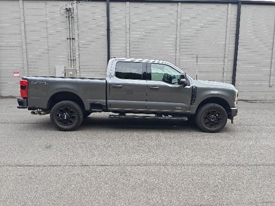 2024 Ford F-350SD Lariat