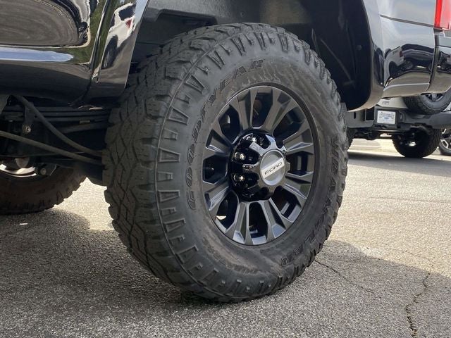 2022 Ford F-350SD Lariat