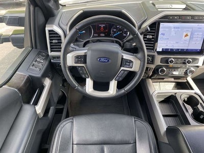 2022 Ford F-350SD Lariat