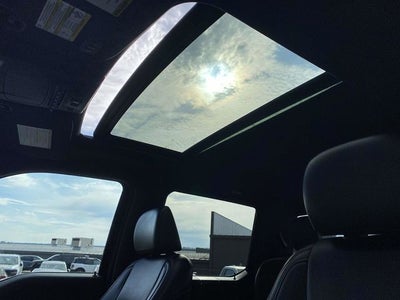 2022 Ford F-350SD Lariat