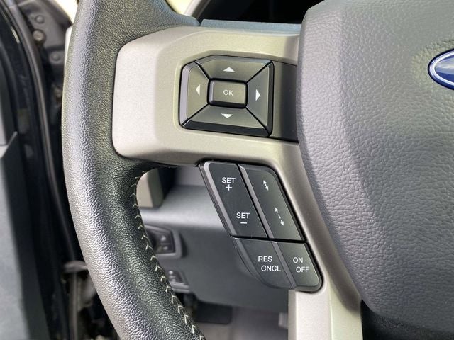 2022 Ford F-350SD Lariat