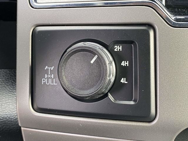 2022 Ford F-350SD Lariat