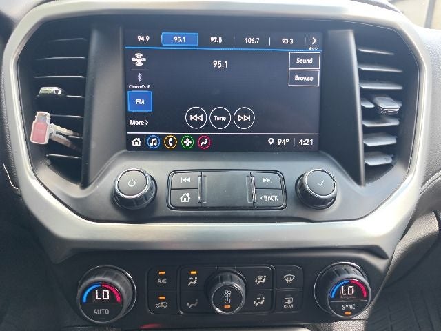 2023 GMC Acadia SLE
