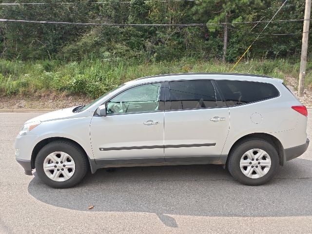 2009 Chevrolet Traverse LS