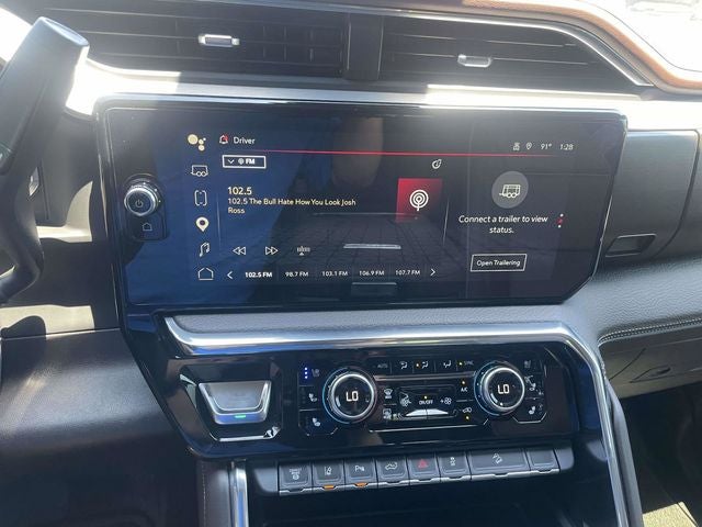 2025 GMC Sierra 2500HD Denali