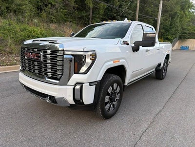 2025 GMC Sierra 2500HD Denali