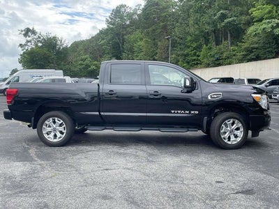 2024 Nissan Titan XD SV