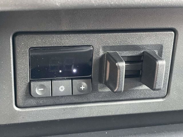 2024 Nissan Titan XD SV