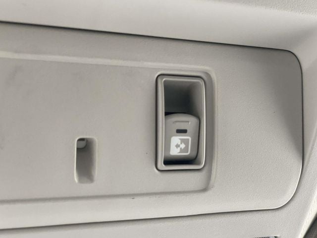 2024 Nissan Titan XD SV