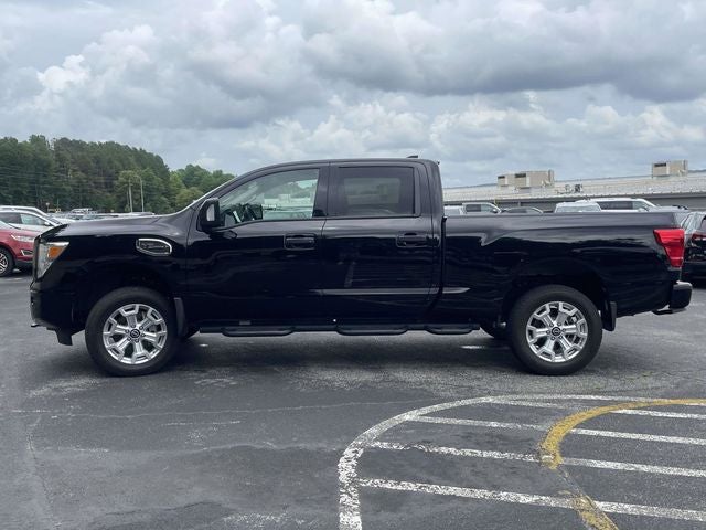 2024 Nissan Titan XD SV