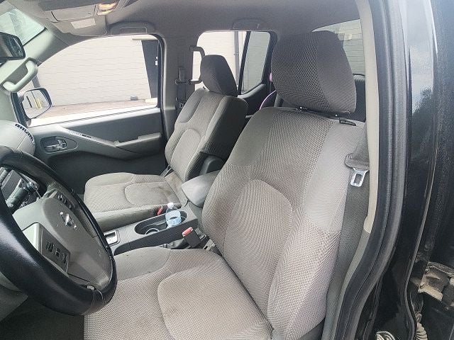 2012 Nissan Frontier SV