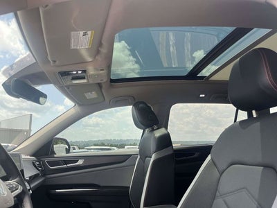 2024 Volkswagen Atlas 2.0T Peak Edition SE w/Technology