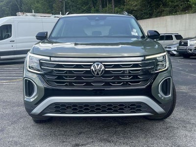 2024 Volkswagen Atlas 2.0T Peak Edition SE w/Technology