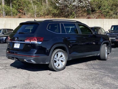 2022 Volkswagen Atlas 3.6L V6 SE w/Technology