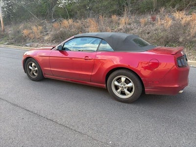 2013 Ford Mustang V6