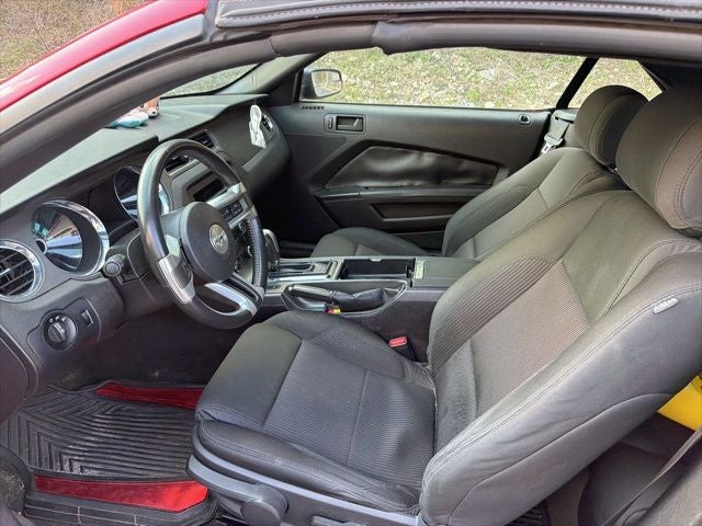 2013 Ford Mustang V6