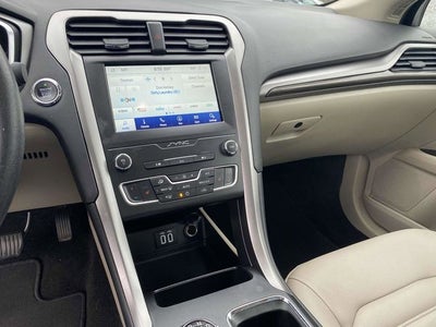 2020 Ford Fusion SEL