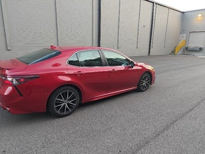 2021 Toyota Camry SE