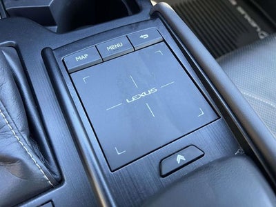 2020 Lexus ES 300h Ultra Luxury