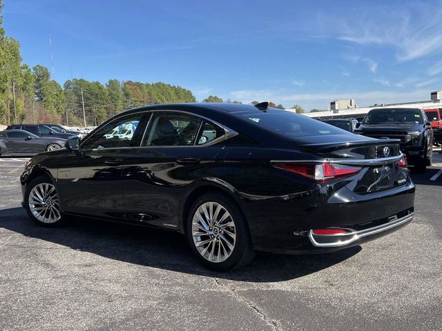 2020 Lexus ES 300h Ultra Luxury