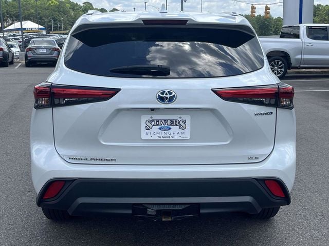 2022 Toyota Highlander Hybrid XLE