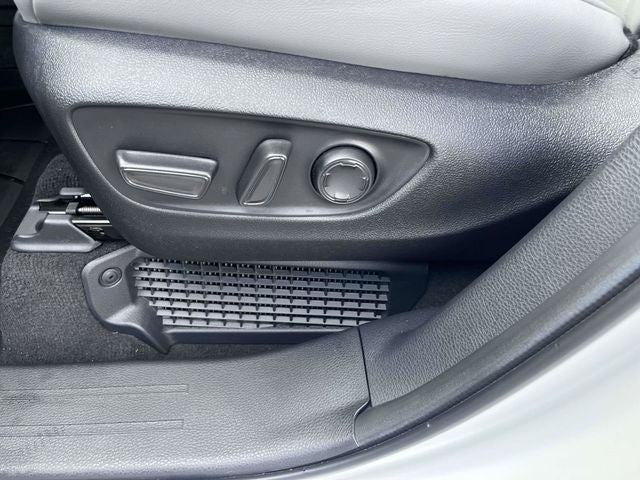 2026 Toyota Sienna XLE 8 Passenger