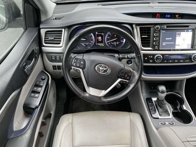 2017 Toyota Highlander Limited
