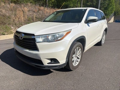 2016 Toyota Highlander LE V6