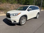 2016 Toyota Highlander LE V6