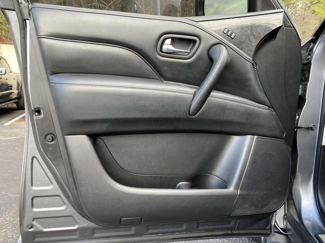 2021 INFINITI QX80 LUXE