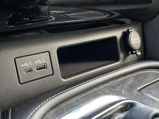 2021 INFINITI QX80 LUXE