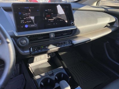 2025 Toyota Prius XLE