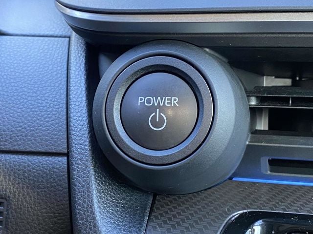 2025 Toyota Prius XLE