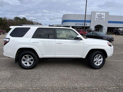 2024 Toyota 4Runner SR5