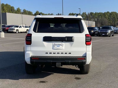 2025 Toyota 4Runner SR5